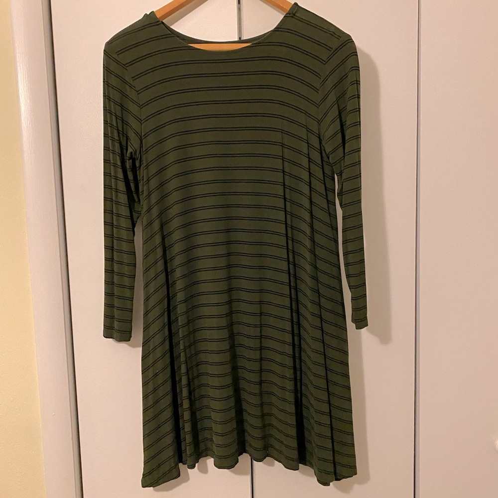Green knit dress